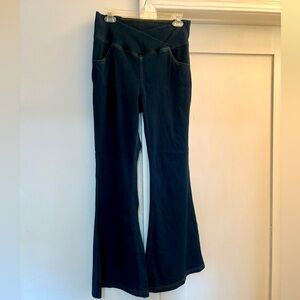 HALARA Dark Wash Flare Leg Jeans